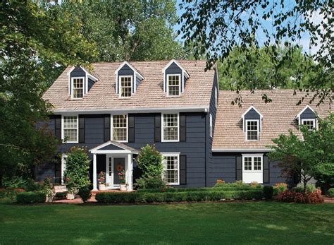 benjamin moore hale navy exterior.